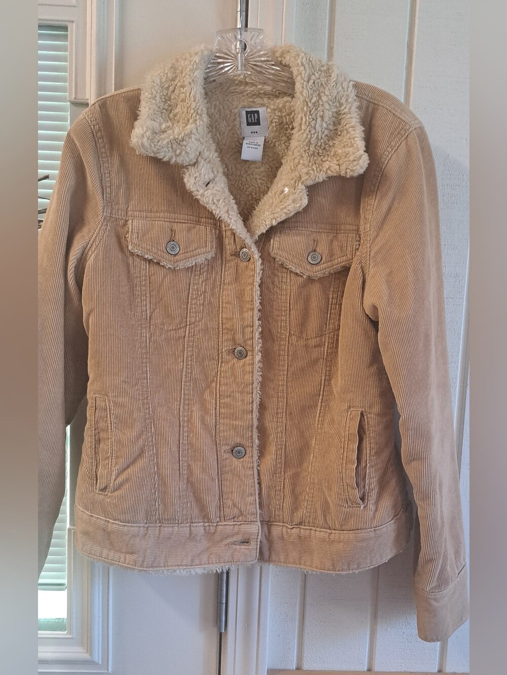 GAP Womens Corduroy Sherpa Lined Trucker Jacket Tan Beige Button Front Med